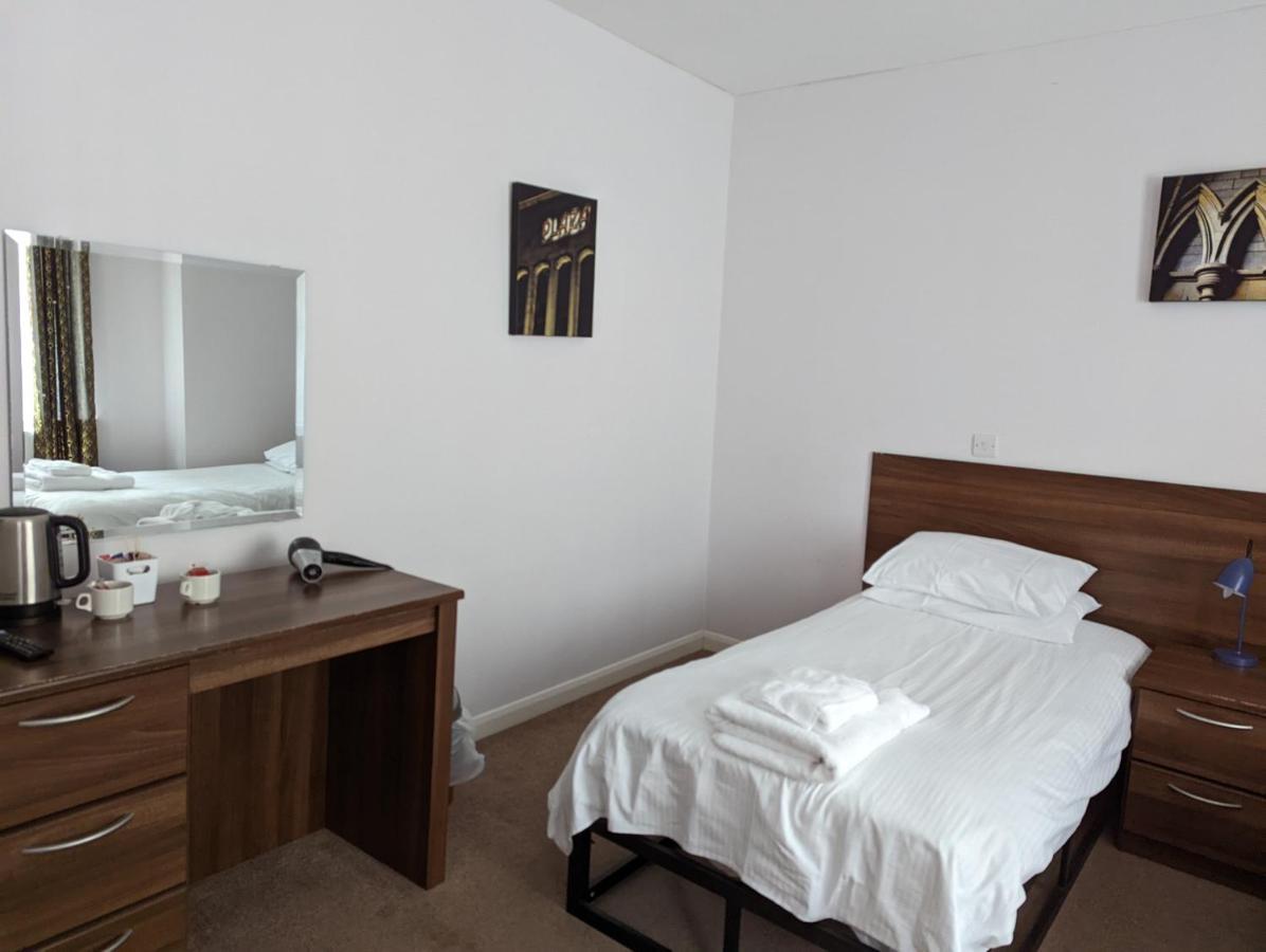 Barley Sheaf, Old Bridge Street En Suite Rooms, Room Only Truro Exteriér fotografie